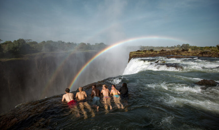 Devil’s Pool Tour