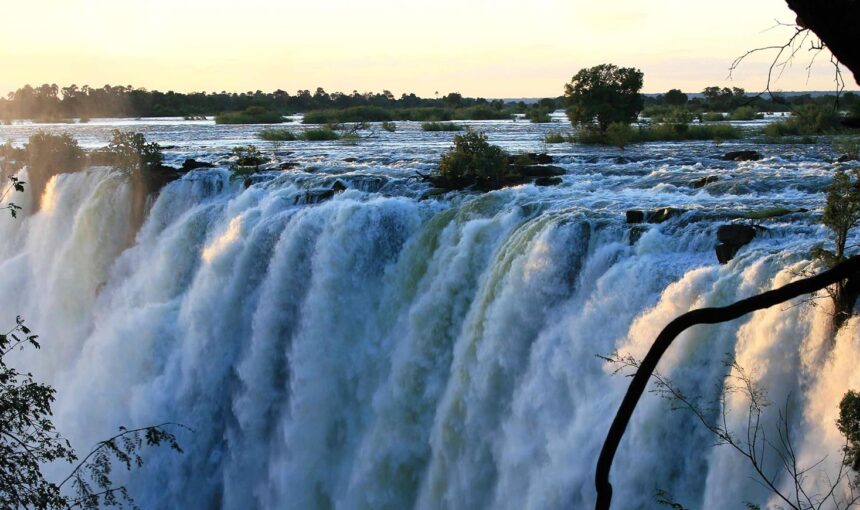 Guided Tour Of The Falls